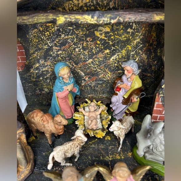 Vintage Nativity Made In Germany Some Figures in Italy, some unmarked 18 pieces - Picture 4 of 14
